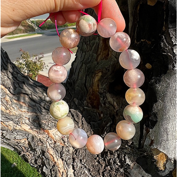 Flower Agate Bead Bracelet - Sakura Agate - Picture 1 of 7